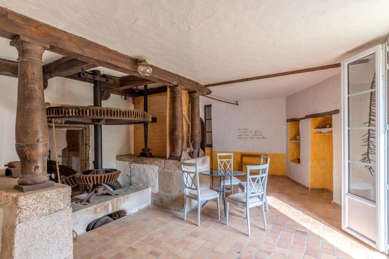 Le Moulin De Pilet Villa Mortagne-sur-Sevre Buitenkant foto