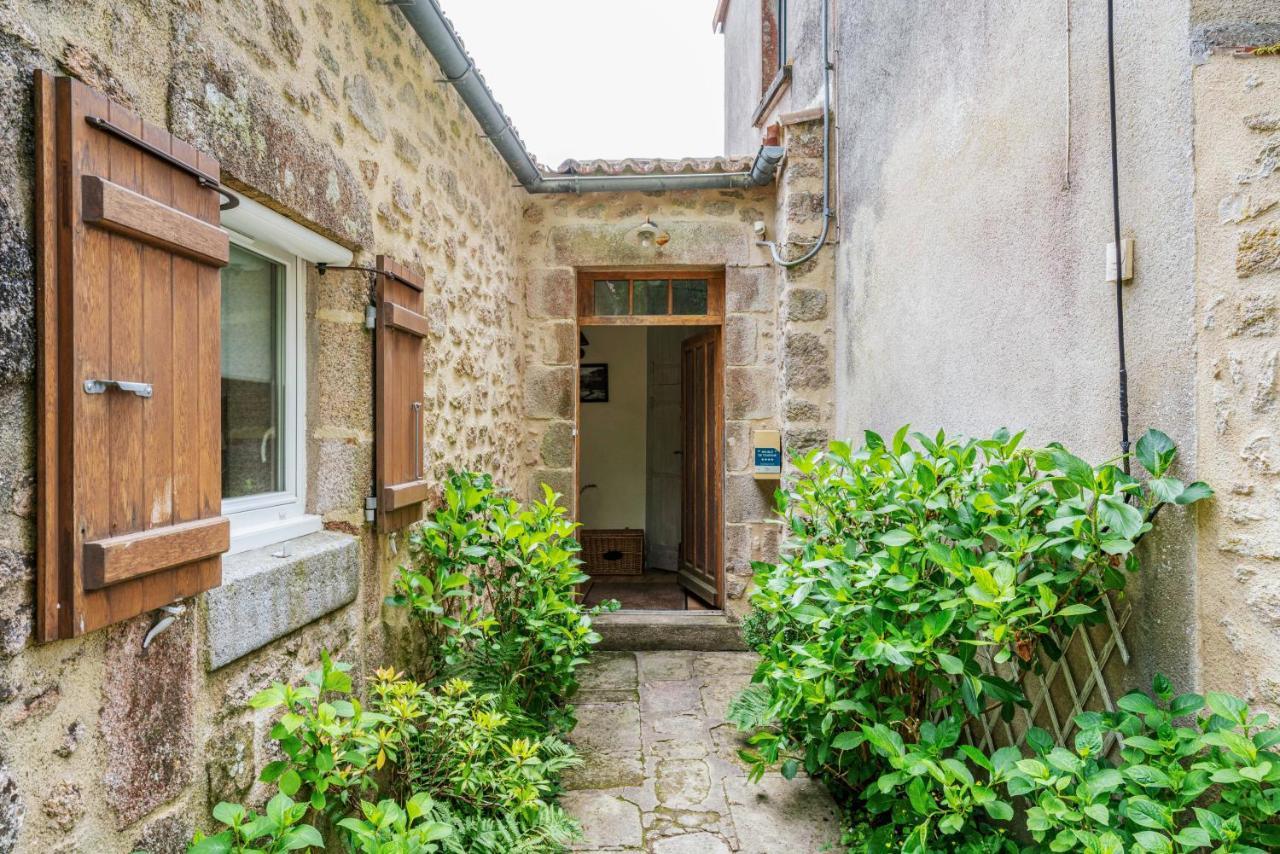Le Moulin De Pilet Villa Mortagne-sur-Sevre Buitenkant foto